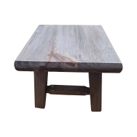 Mesa pequena decorativa